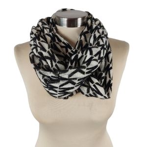 Michael Kors Black & White Infinity Scarf